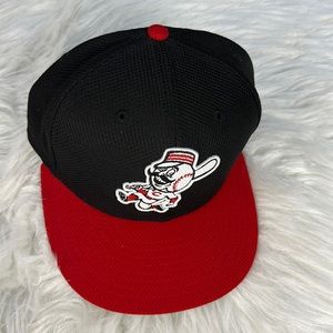Cincy Reds 7 3/8 fitted hat.